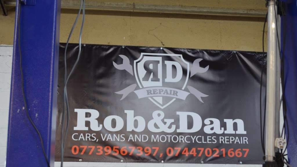 ROL-FIX LTD | 1, Readmans Industrial Estate, Station Rd, East Tilbury, Tilbury RM18 8QR, UK | Phone: 07739 567397