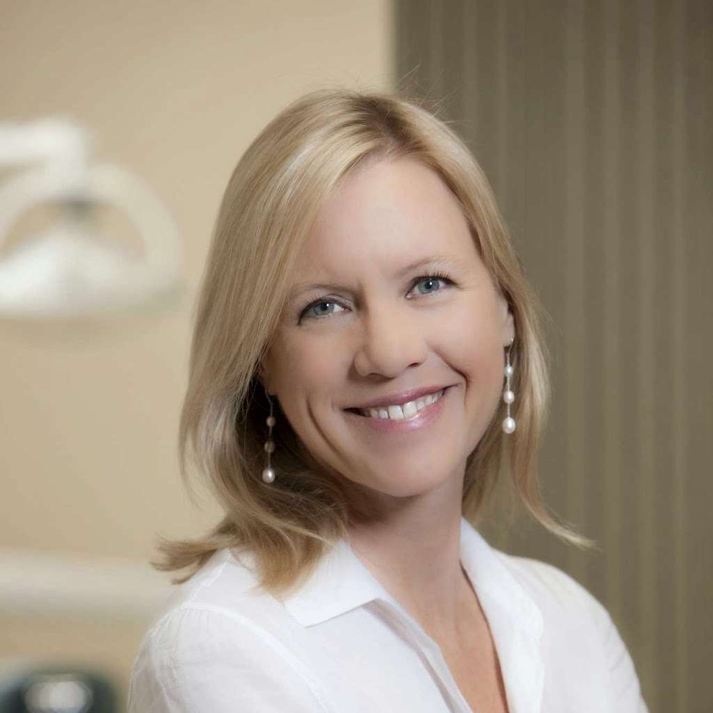 Dr. Woods | 8540 S Sepulveda Blvd Suite 108, Los Angeles, CA 90045, USA | Phone: (310) 676-8437