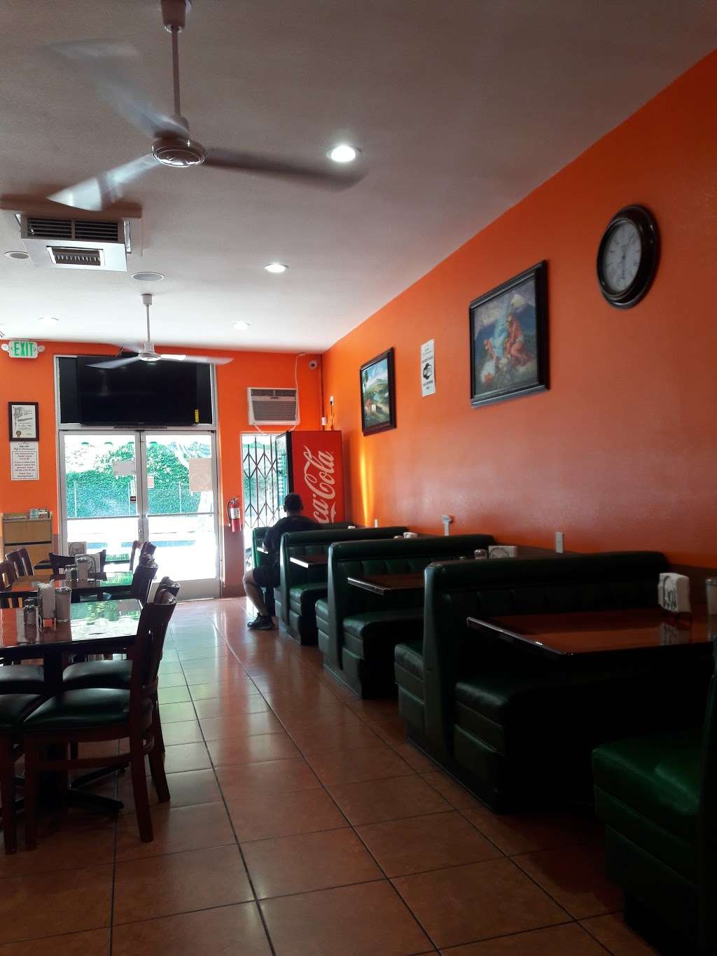 ▷ Las Ranas VALLEY - Cafe and Mexican Restaurant | 5472 Valley Blvd, Los Angeles, CA 90032, USA | Phone: (323) 224-0435