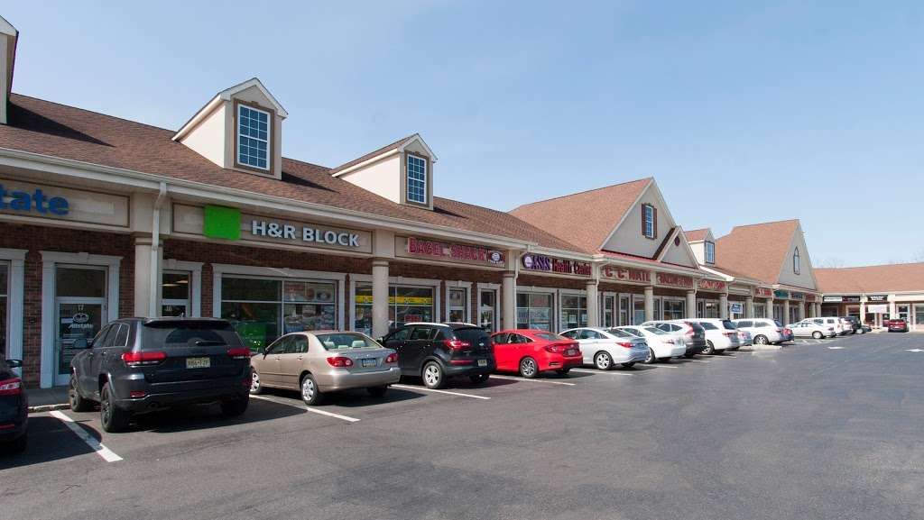 Strykers Crossing Shopping Center | 201 Strykers Rd, Phillipsburg, NJ 08865