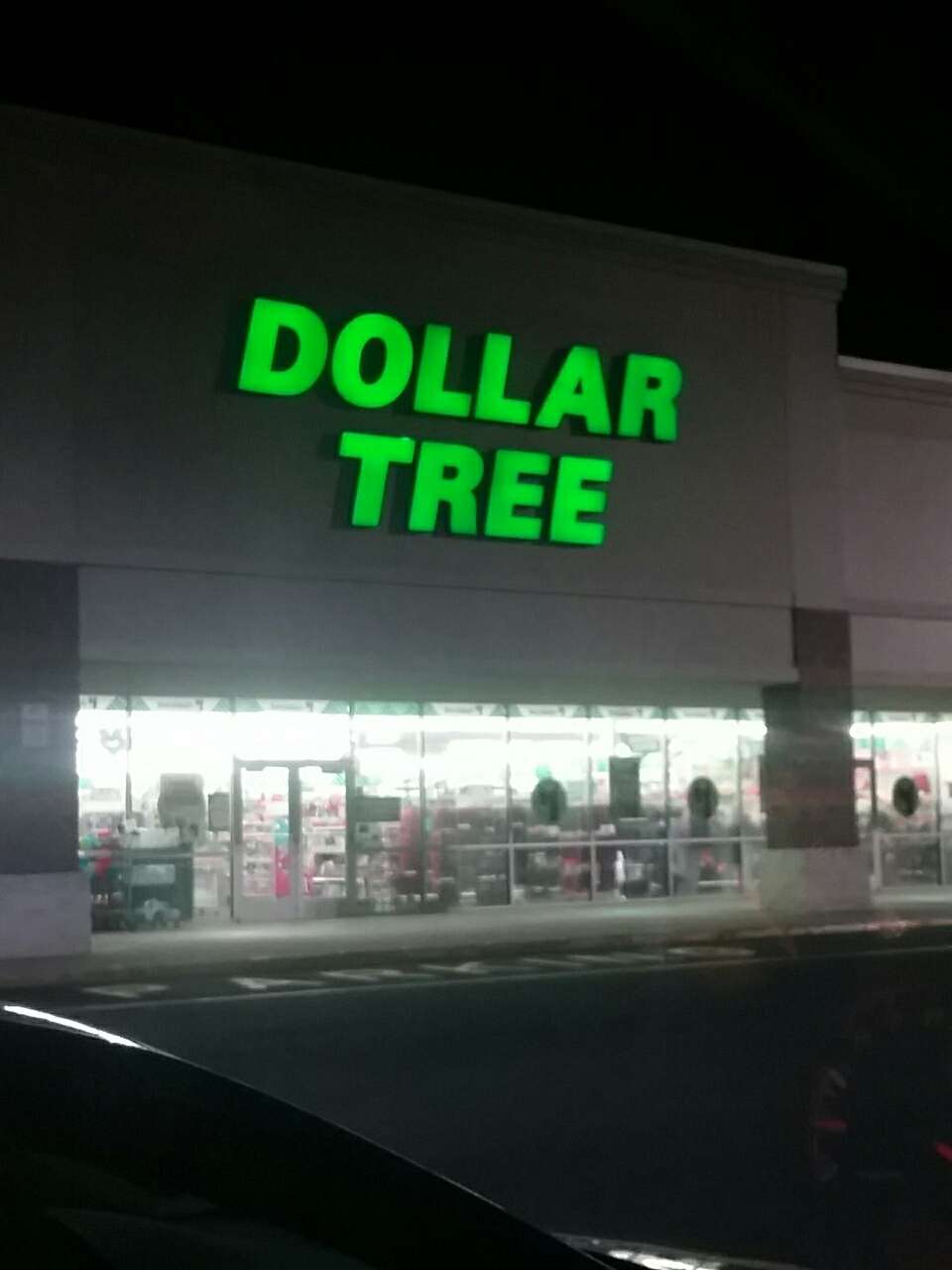 Dollar Tree | 180 Rivendell Ct Ste 4, Winchester, VA 22603, USA | Phone: (540) 773-6299