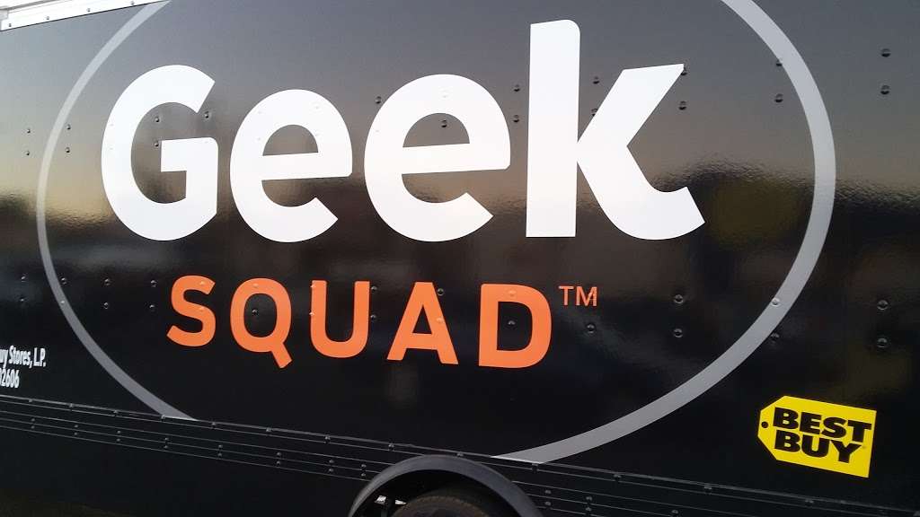 Geek Squad | 39330 10th St W, Palmdale, CA 93551 | Phone: (661) 274-7991
