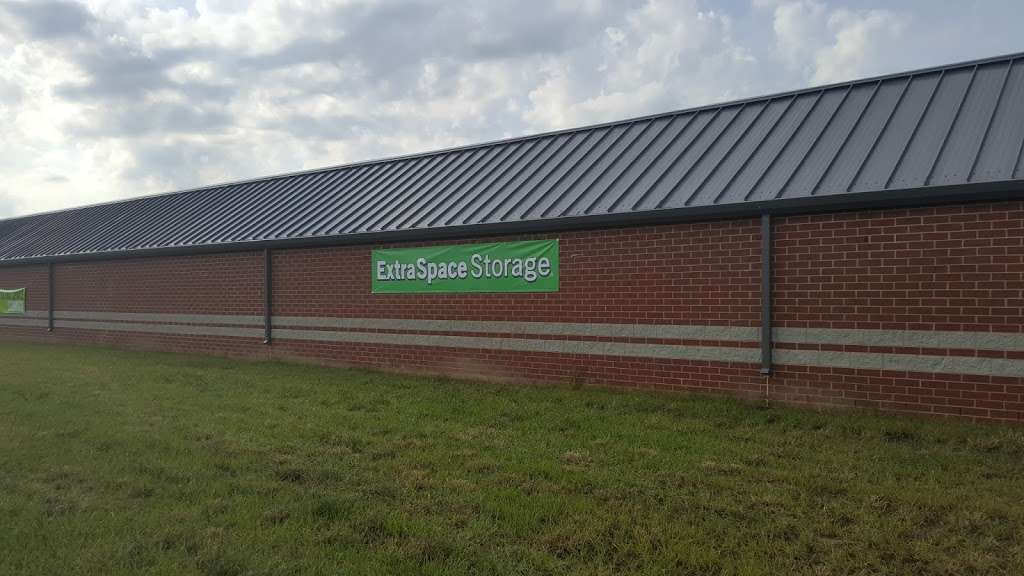 Extra Space Storage | 4410 Allisonville Rd, Indianapolis, IN 46205 | Phone: (317) 403-9696