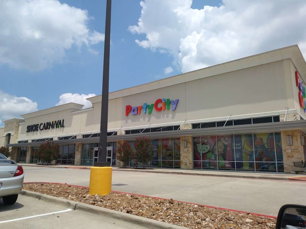 Party City | 2560 Gulf Fwy S, League City, TX 77573, USA | Phone: (281) 534-0280