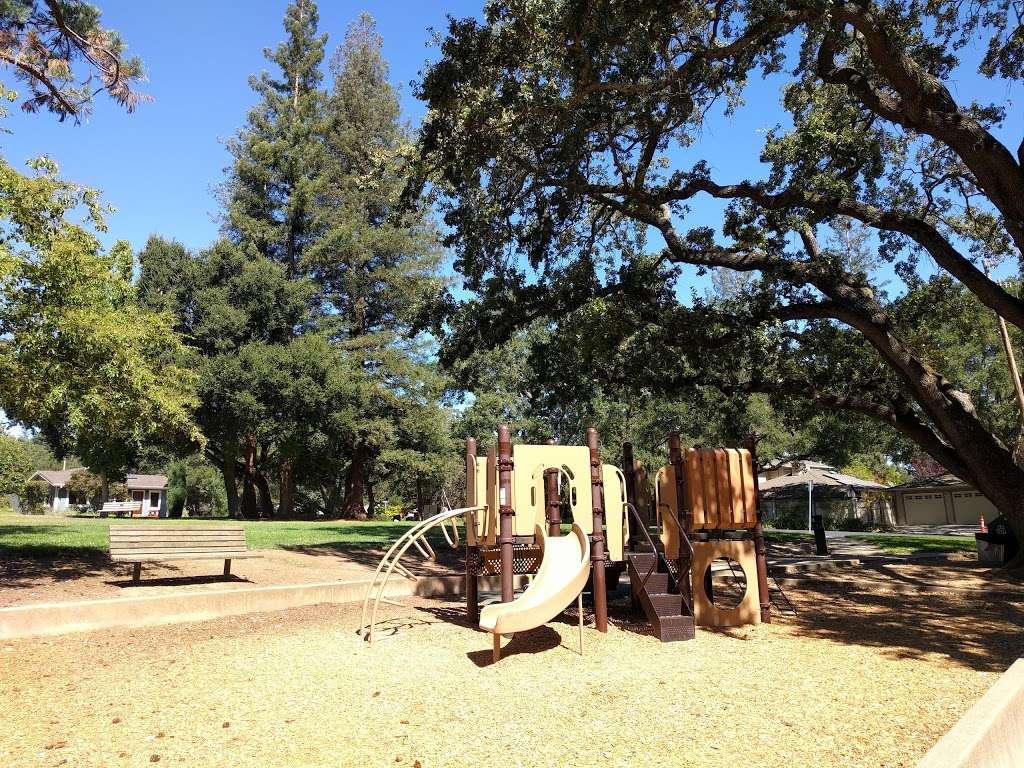 Bachman Park | 500 Bachman Ave, Los Gatos, CA 95030, USA | Phone: (408) 399-5770