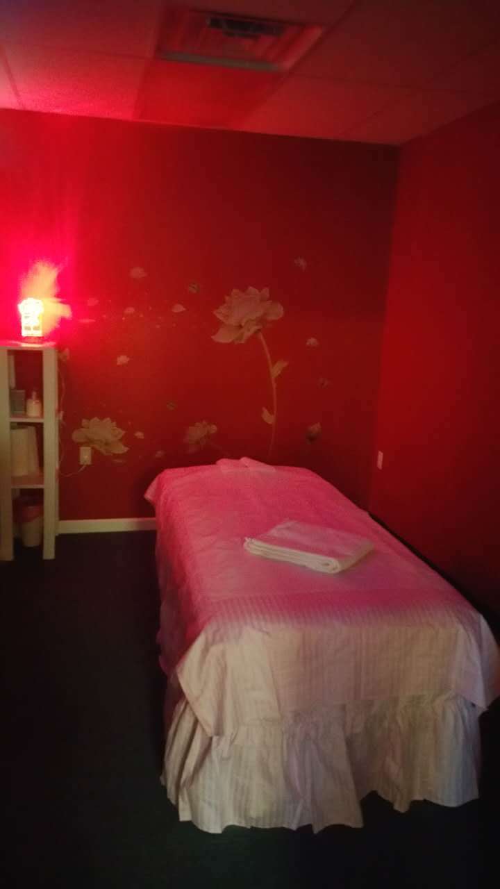 Golden Lotus Massage | 4040 Quakerbridge Rd, Trenton, NJ 08619, USA | Phone: (609) 907-5188