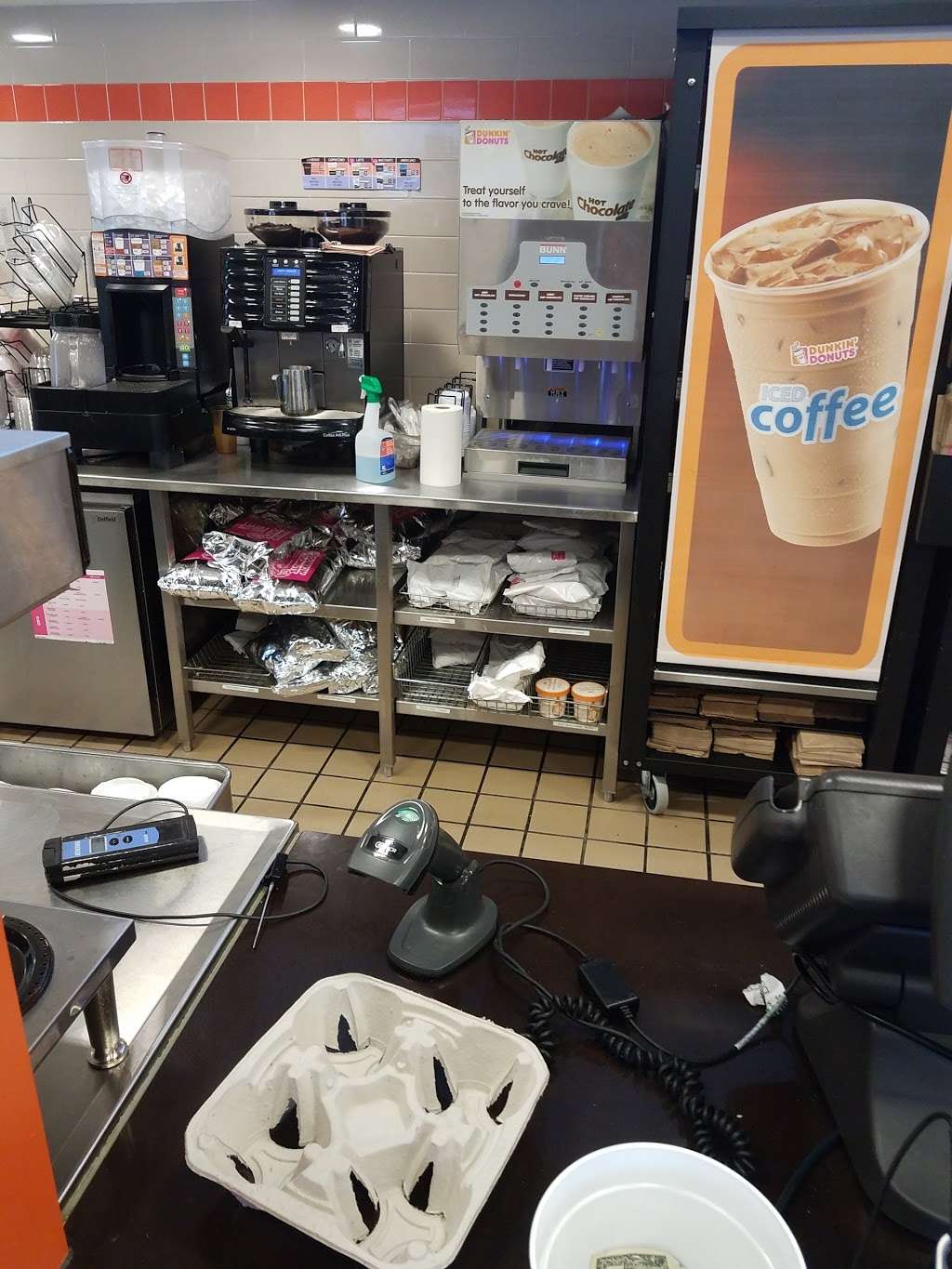 Dunkin Donuts | 577 Walnut St, Lynn, MA 01905, USA | Phone: (781) 592-2097