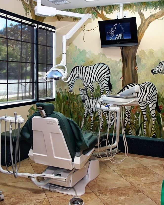 Childrens Dental Office Yael Bar-Zion, DDS, Inc | 25 Cindy Ave, Newbury Park, CA 91320, USA | Phone: (805) 499-4300