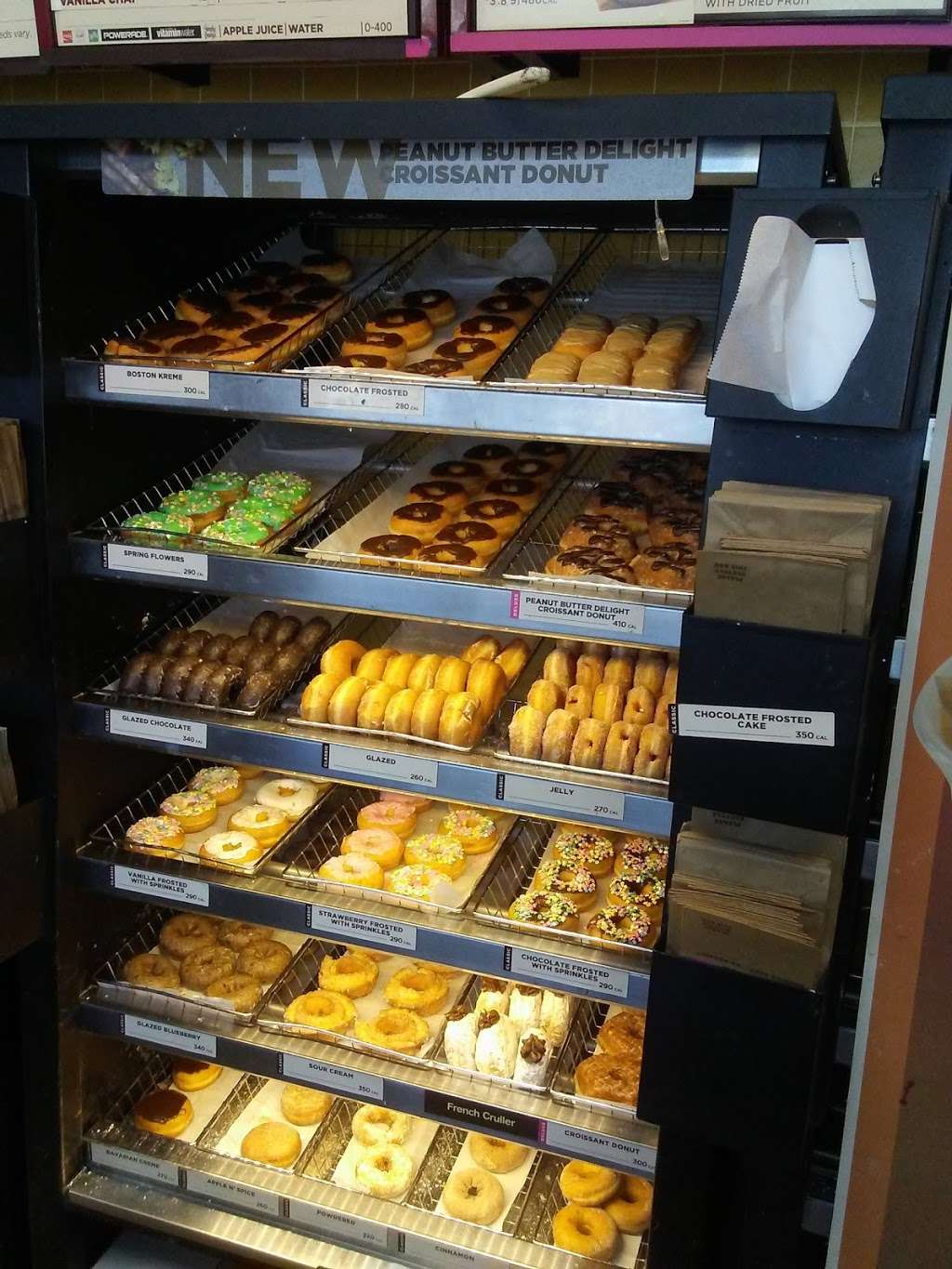 Dunkin Donuts | 5861 W Craig Rd #101, Las Vegas, NV 89130, USA | Phone: (702) 396-5031