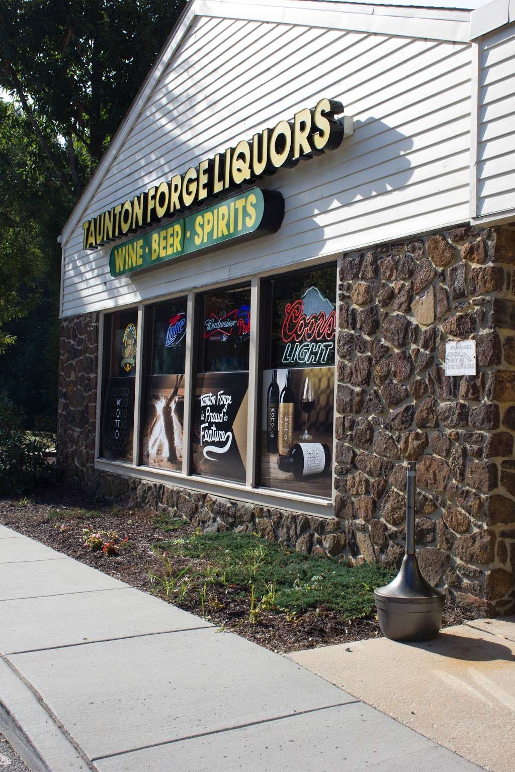 Taunton Forge Liquors LLC | 200 Tuckerton Rd, Medford, NJ 08055, USA | Phone: (856) 334-8741