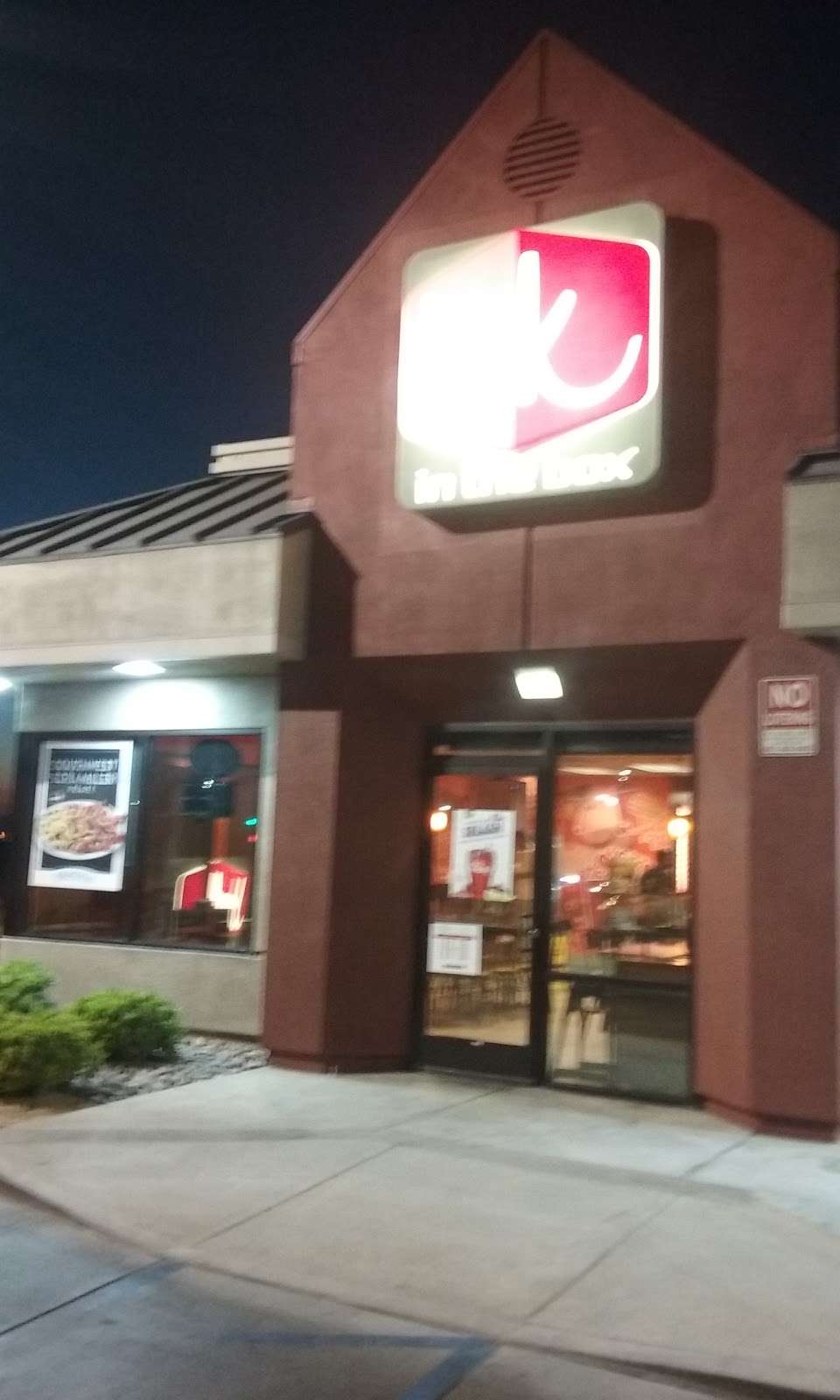 Jack in the Box | 2443 W Ave I, Lancaster, CA 93536, USA | Phone: (661) 726-3626