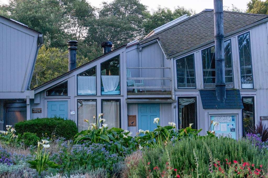 Dancing Coyote Beach Cottages | 12794 Sir Francis Drake Blvd, Inverness, CA 94937, USA | Phone: (415) 669-7200