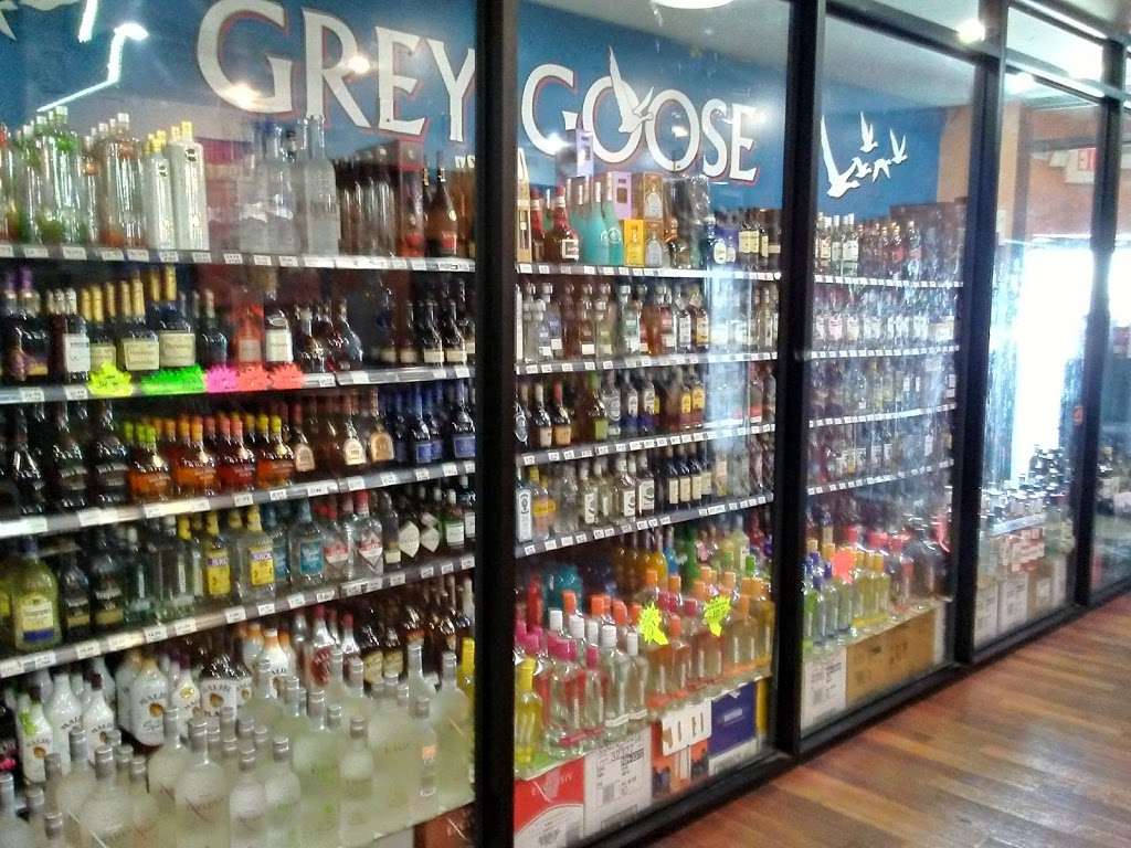 F M Liquors | 11300 NW 7th Ave, Miami, FL 33168, USA | Phone: (786) 237-2087