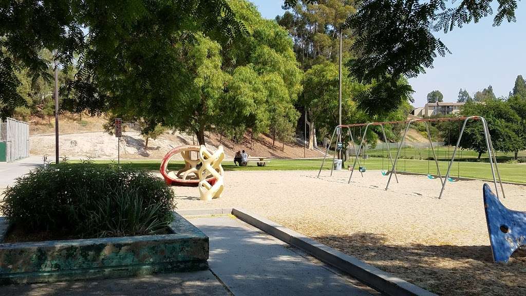 Rolling Hills Park | 11165 Almazon St, San Diego, CA 92129, USA