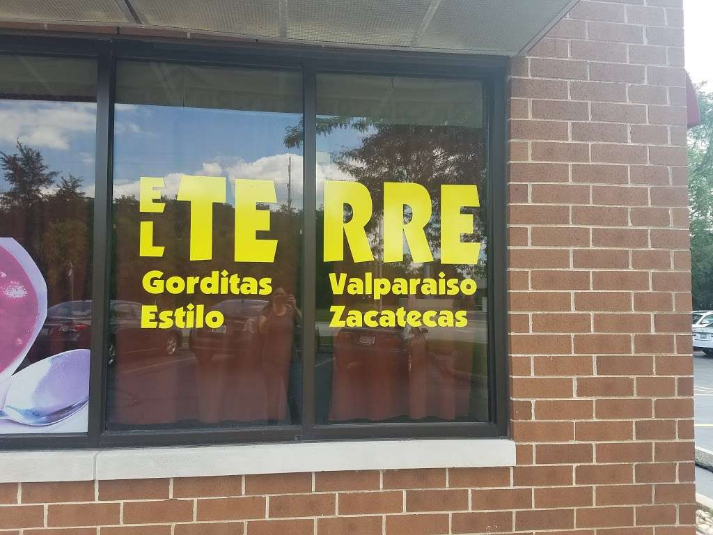 Gorditas El Terre | 3 N Addison Rd, Addison, IL 60101, USA | Phone: (815) 295-1525