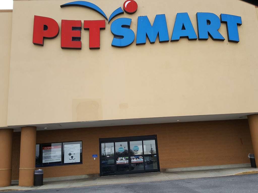 PetSmart | 6005 Oxon Hill Rd, Oxon Hill, MD 20745, USA | Phone: (301) 839-4900