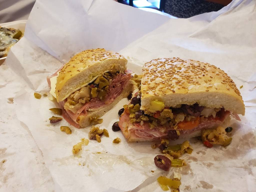 Blues City Deli | 2438 McNair Ave, St. Louis, MO 63104, USA | Phone: (314) 773-8225