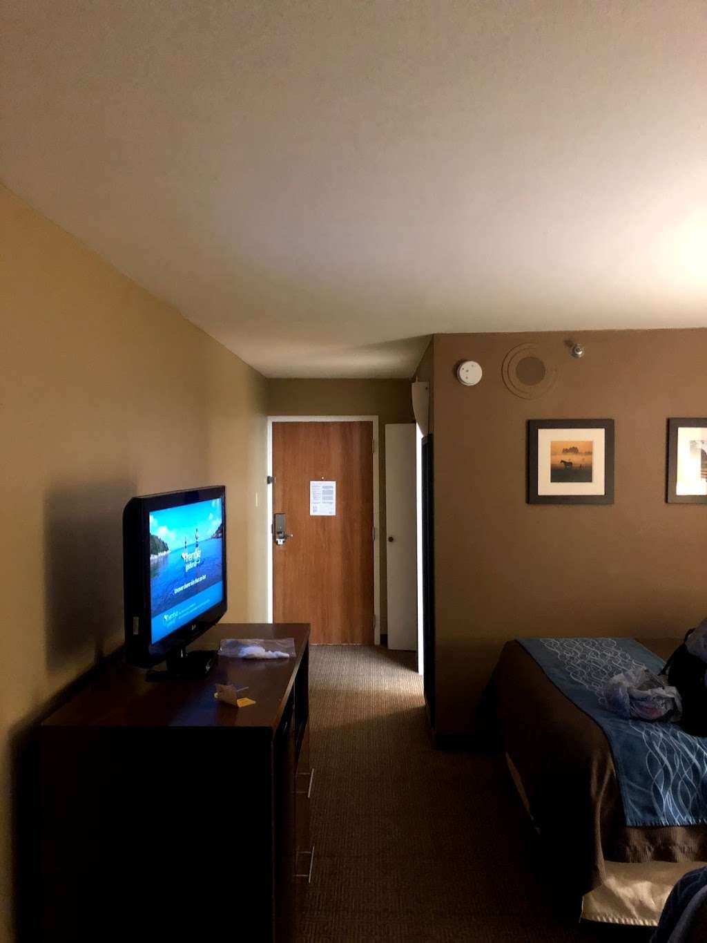 Comfort Inn Plano | 680-798 E Central Pkwy, Plano, TX 75074, USA