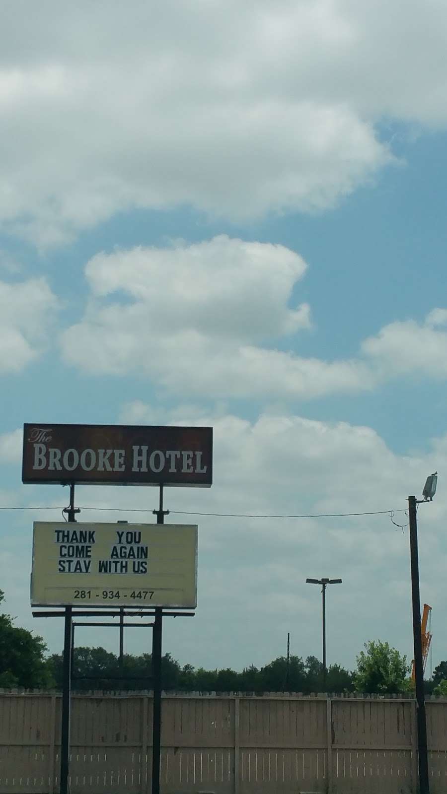 Brooke Hotel | 542 Koomey Rd, Brookshire, TX 77423, USA | Phone: (281) 934-4477