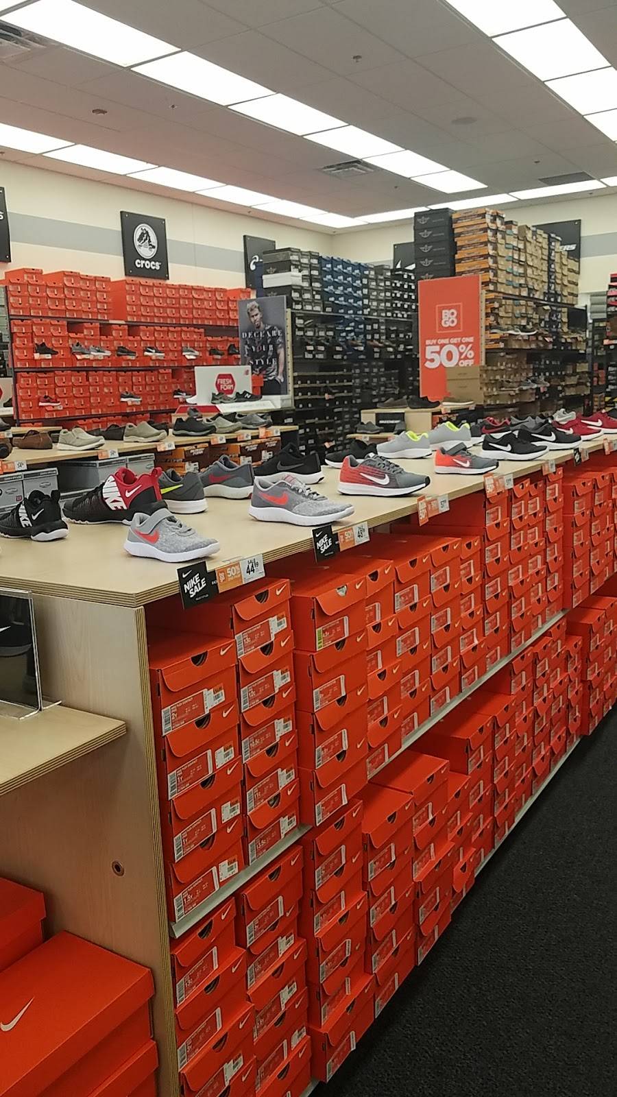 Rack Room Shoes | 10771 Gateway S Blvd Bldg E, El Paso, TX 79934 | Phone: (915) 822-2582