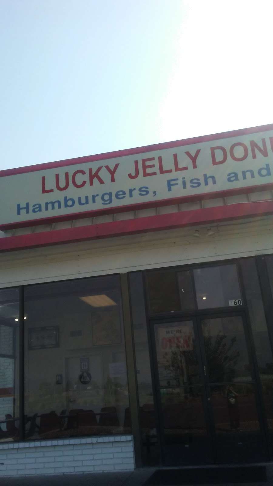 Lucky Jelly Donuts | 760 N Texas St, Fairfield, CA 94533, USA | Phone: (707) 425-6798