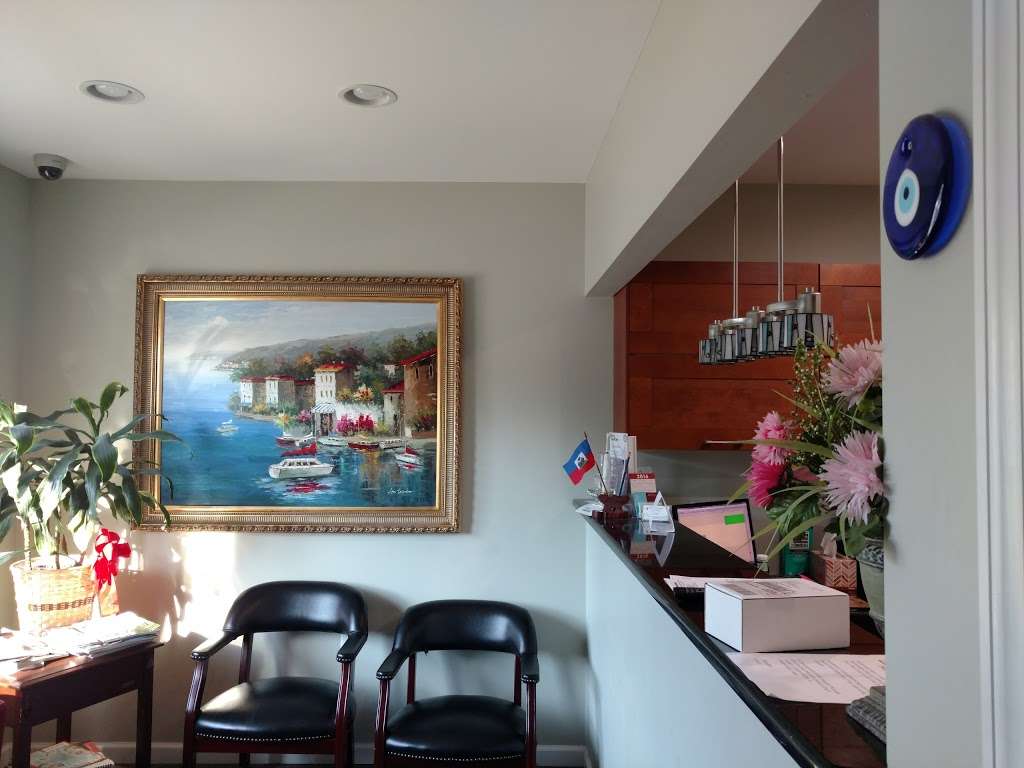 Dr. Sue Fusun Toy, DDS | 489 Clifton Ave, Clifton, NJ 07011, USA | Phone: (973) 478-2424