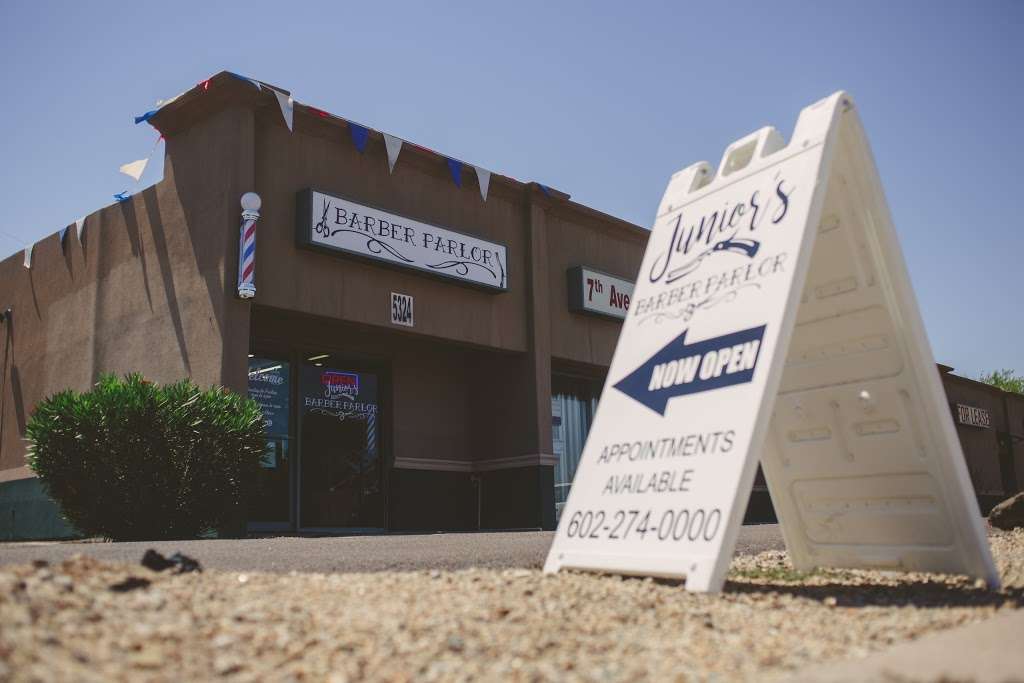 Juniors Barber Parlor | 5324 N 7th Ave, Phoenix, AZ 85013, USA | Phone: (602) 274-0000