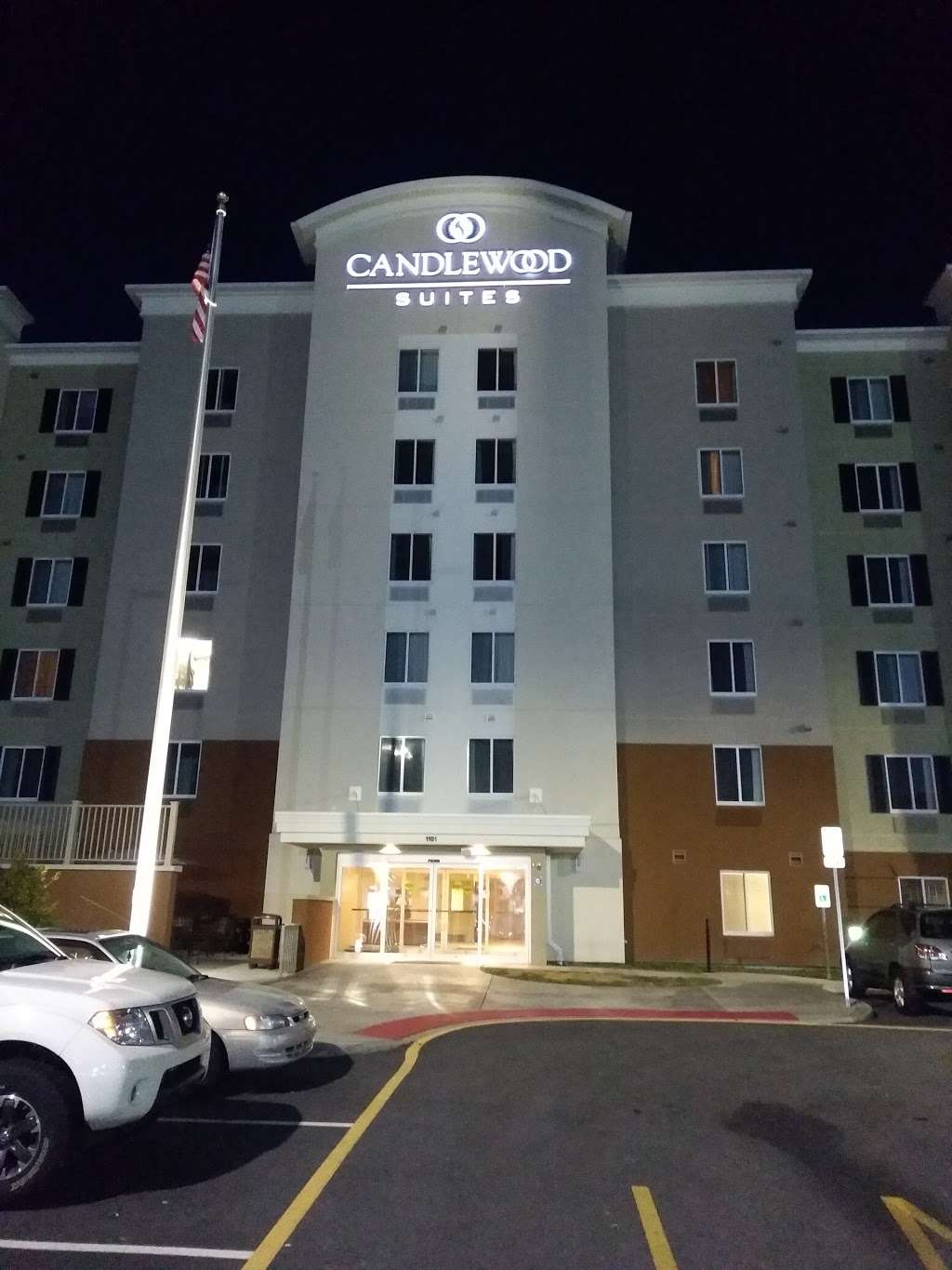 Candlewood Suites Newark South - University Area | 1101 S College Ave, Newark, DE 19713, USA | Phone: (302) 368-5500