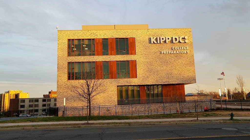 KIPP DC College Preparatory | 1405 Brentwood Pkwy NE, Washington, DC 20002, USA | Phone: (202) 678-2527