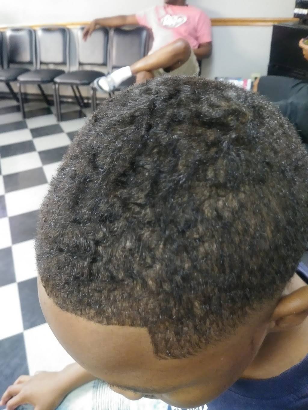 Blackmons Beauty & Barber Sln | 5818 State St, East St Louis, IL 62203 | Phone: (618) 394-0399