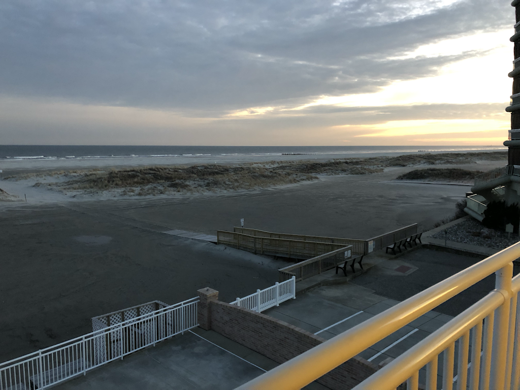 Commander-By-The-Sea-Motel | 3496, 8803 Atlantic Ave, Wildwood Crest, NJ 08260, USA | Phone: (609) 522-2802