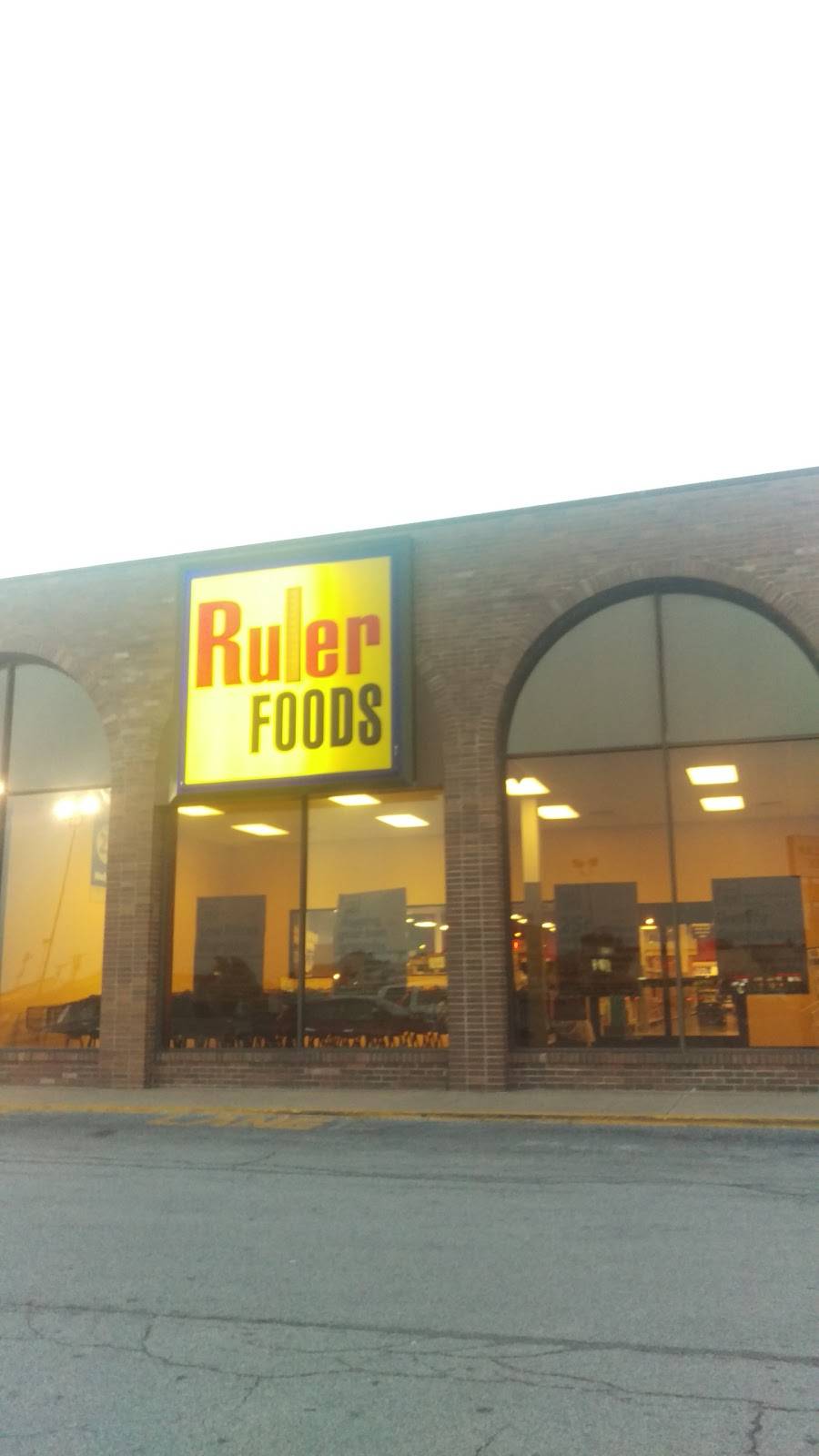 Ruler Foods | 3801 Nameoki Rd, Granite City, IL 62040, USA | Phone: (618) 451-8150