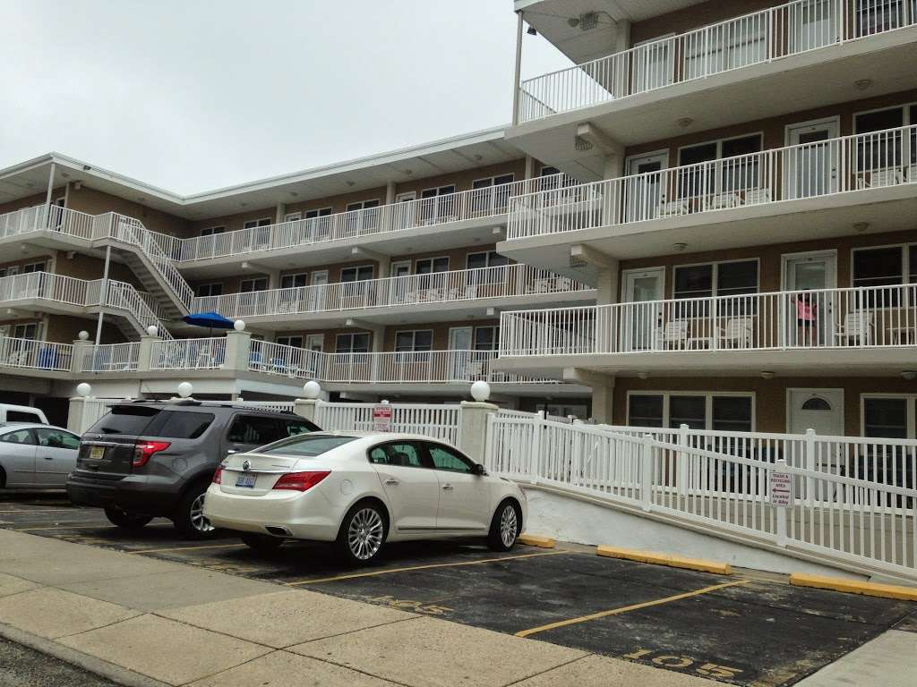 Summer Sands Condominiums | 8401 Atlantic Ave, Wildwood Crest, NJ 08260, USA | Phone: (609) 729-7878