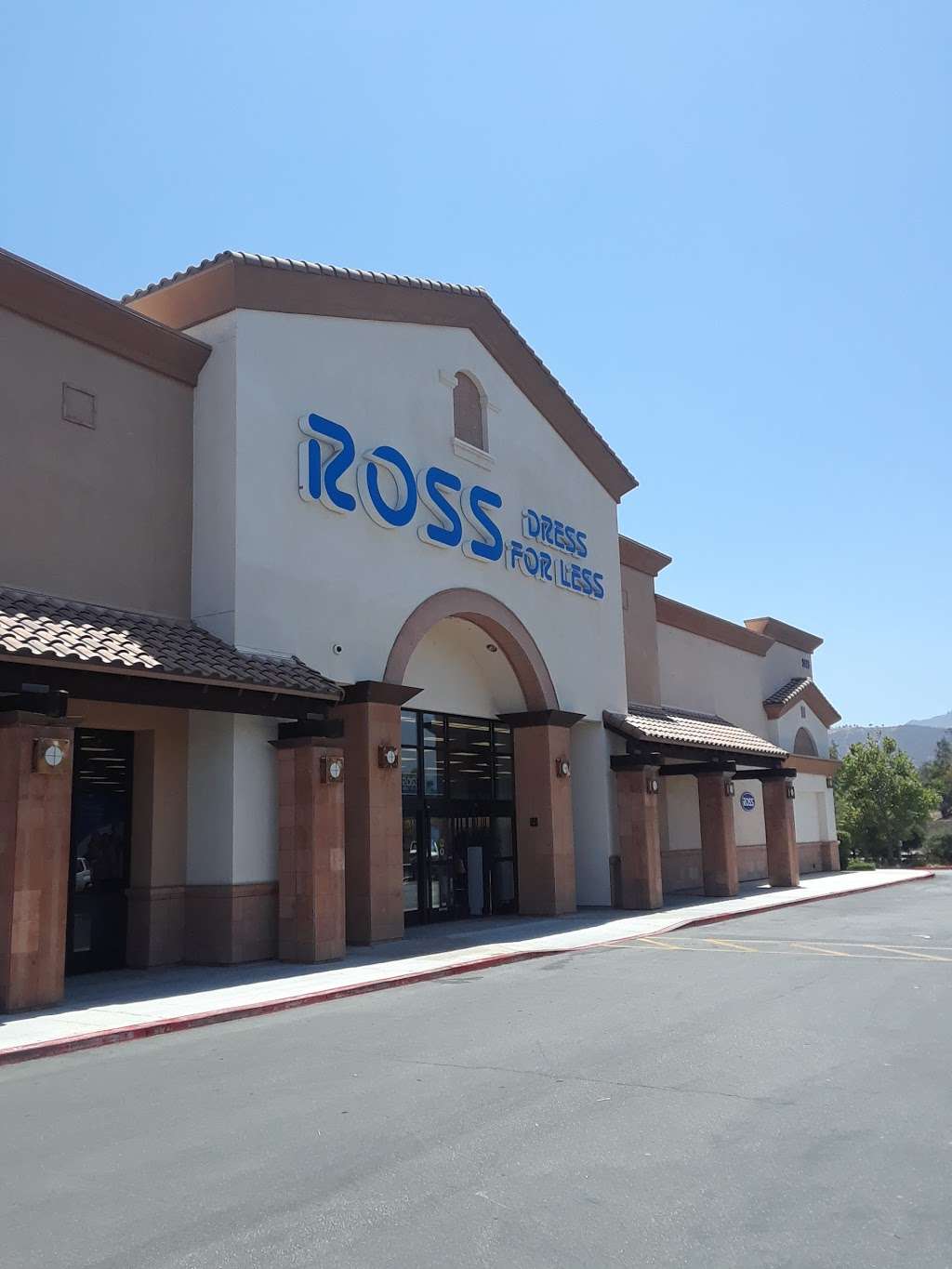 Ross Dress for Less | 2665 W Hillcrest Dr, Newbury Park, CA 91320, USA | Phone: (805) 375-0002