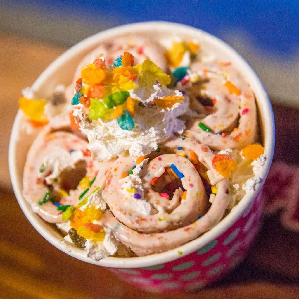 Nomadic Ice Cream Rolls LLC | 5750 W Glendale Ave, Glendale, AZ 85301, USA | Phone: (623) 300-4598