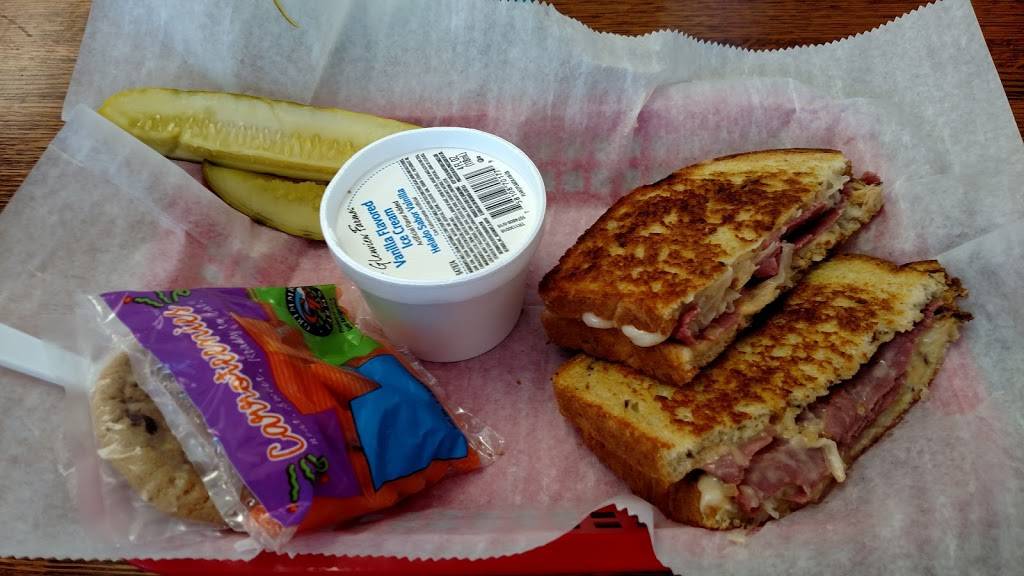 White Or Wheat Sandwich Shoppe | 6940 Van Dorn St #101, Lincoln, NE 68506, USA | Phone: (402) 434-3980