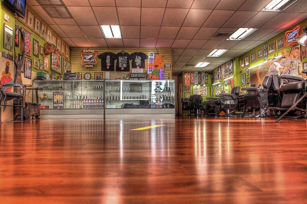 Electric Haven Barber Shop | 3322 S McClintock Dr, Tempe, AZ 85282, USA | Phone: (480) 456-8690