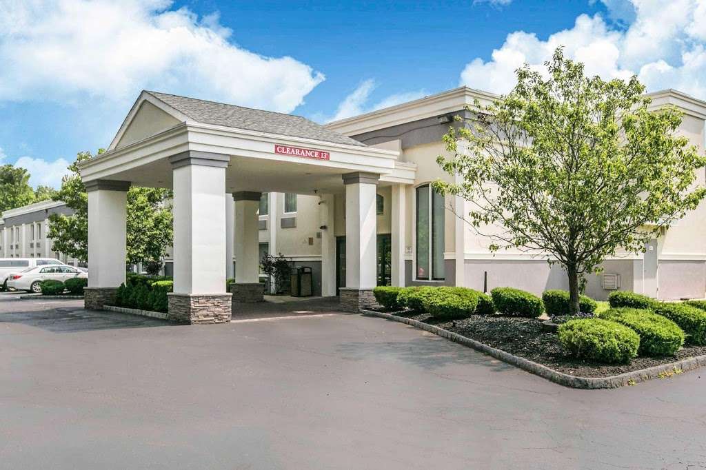 Quality Inn | 21 Cortlandt St, Edison, NJ 08837, USA | Phone: (732) 548-7000