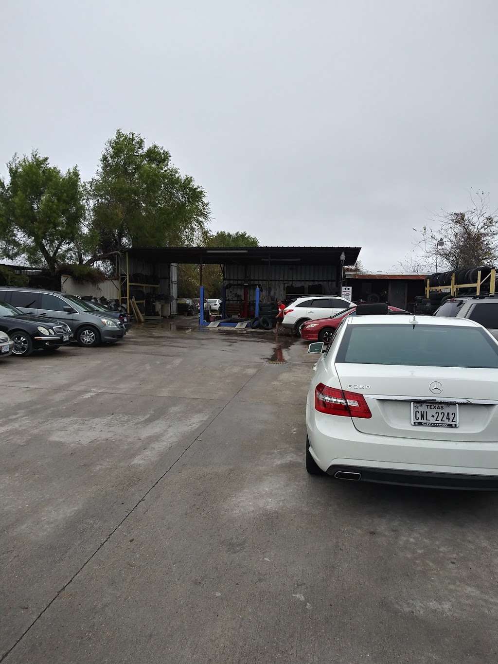 Franklins Tire Shop | 14086 Bellaire Blvd, Houston, TX 77083, USA