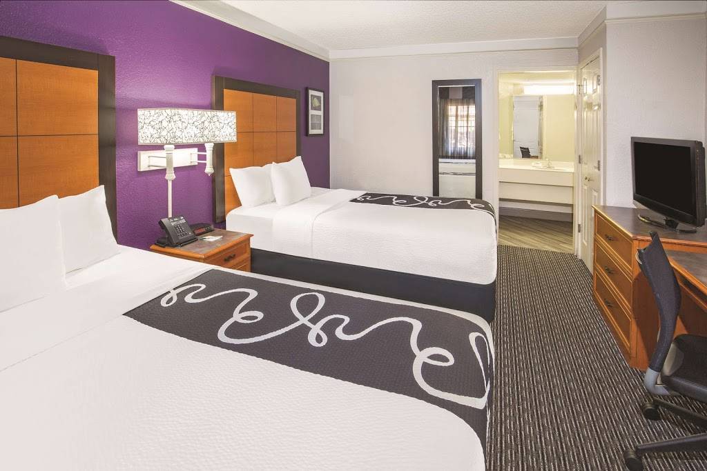 La Quinta Inn by Wyndham Sacramento Downtown | 200 Jibboom St, Sacramento, CA 95811 | Phone: (916) 448-8100