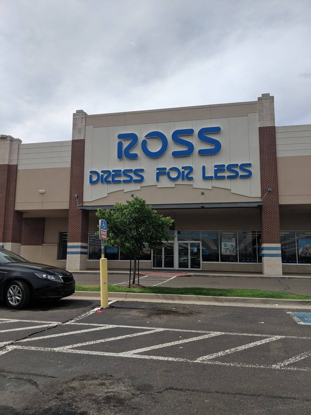 Ross Dress for Less | 1721 Belle Isle Blvd, Oklahoma City, OK 73118, USA | Phone: (405) 848-4982