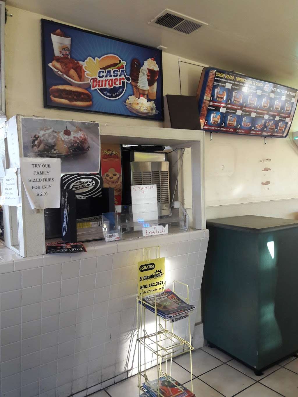 Casa Burger Drive-In | 301 Bear Mountain Blvd, Arvin, CA 93203, USA | Phone: (661) 854-5523
