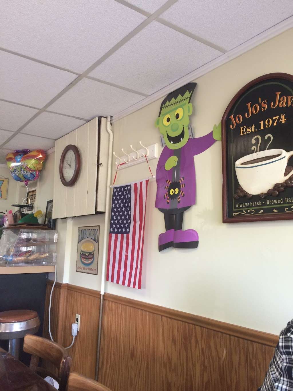 J&B Luncheonette | 189 US-9W, Haverstraw, NY 10927, USA | Phone: (845) 429-5083