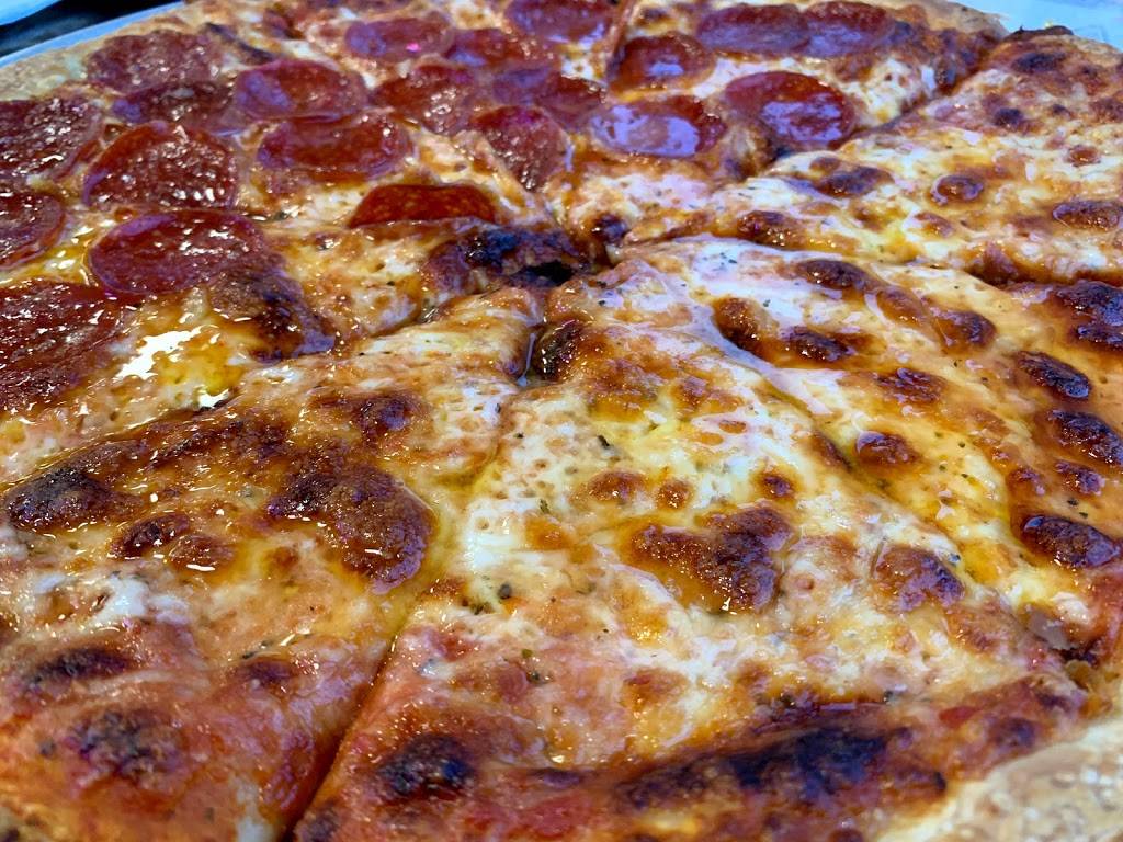 Michaels Pizza | 191 Belmont St #3605, Belmont, MA 02478 | Phone: (617) 488-9488