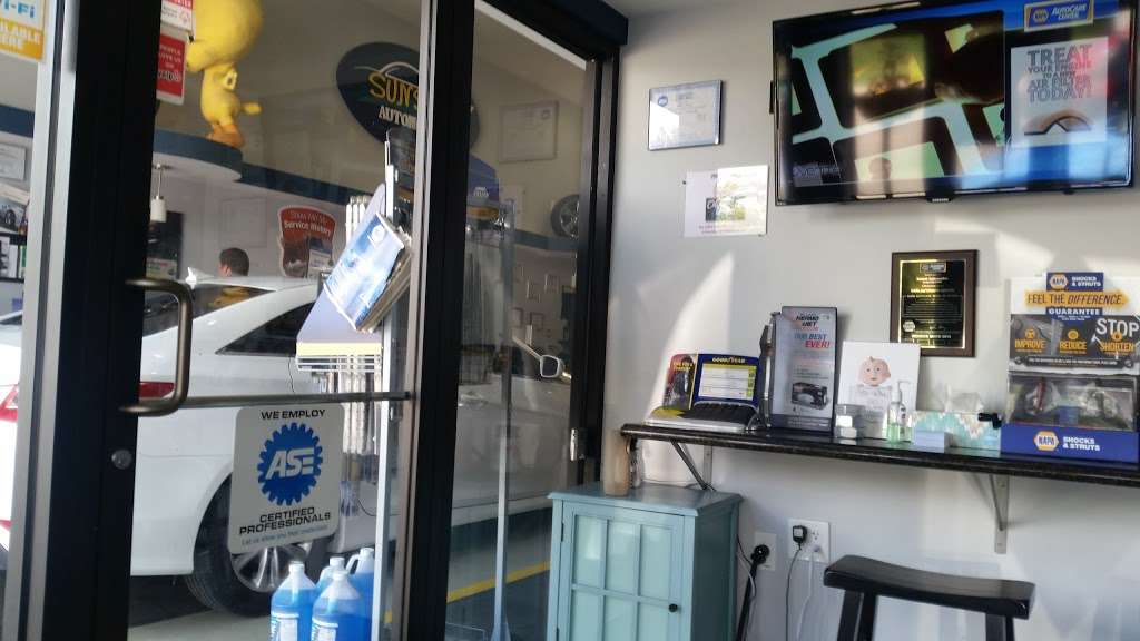 Sunset Tire & Auto Repair #3 | 13 Skokie Valley Rd, Lake Bluff, IL 60044, USA | Phone: (847) 380-8513