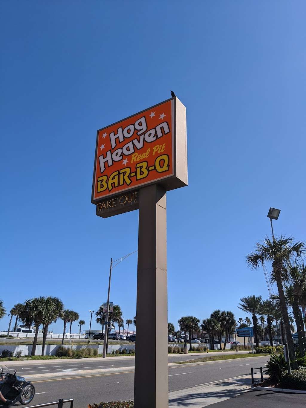 Hog Heaven Bar B-Q | 37 N Atlantic Ave, Daytona Beach, FL 32118, USA | Phone: (386) 257-1212