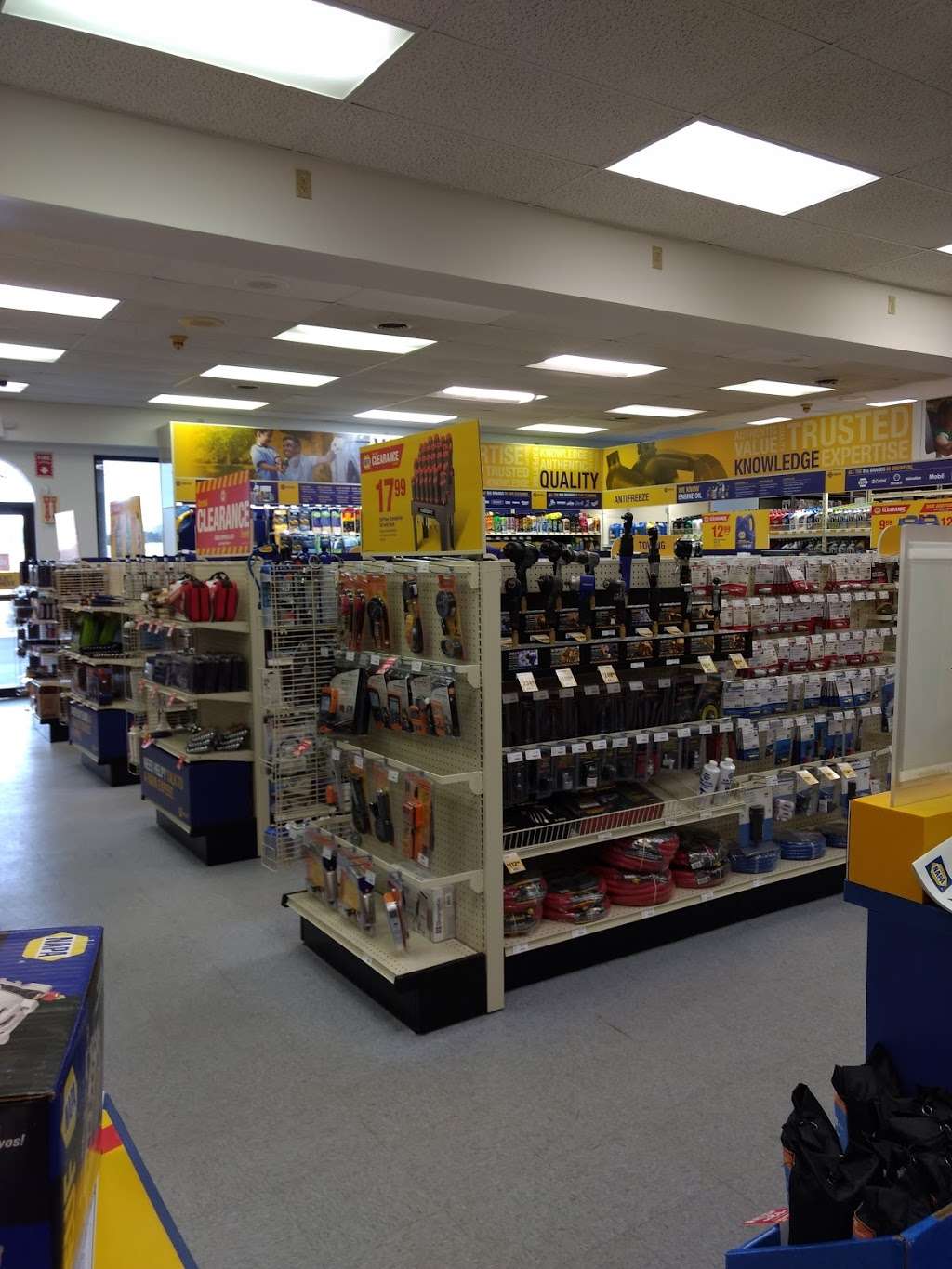 NAPA Auto Parts - Genuine Parts Co | 876 E Lincoln Ave, Myerstown, PA 17067, USA | Phone: (717) 866-7561