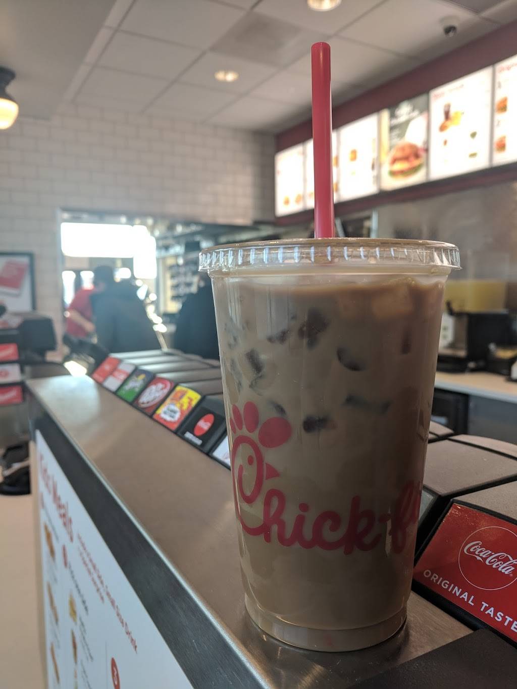 Chick-fil-A | 182 W Coliseum Blvd, Fort Wayne, IN 46805, USA | Phone: (260) 484-5880
