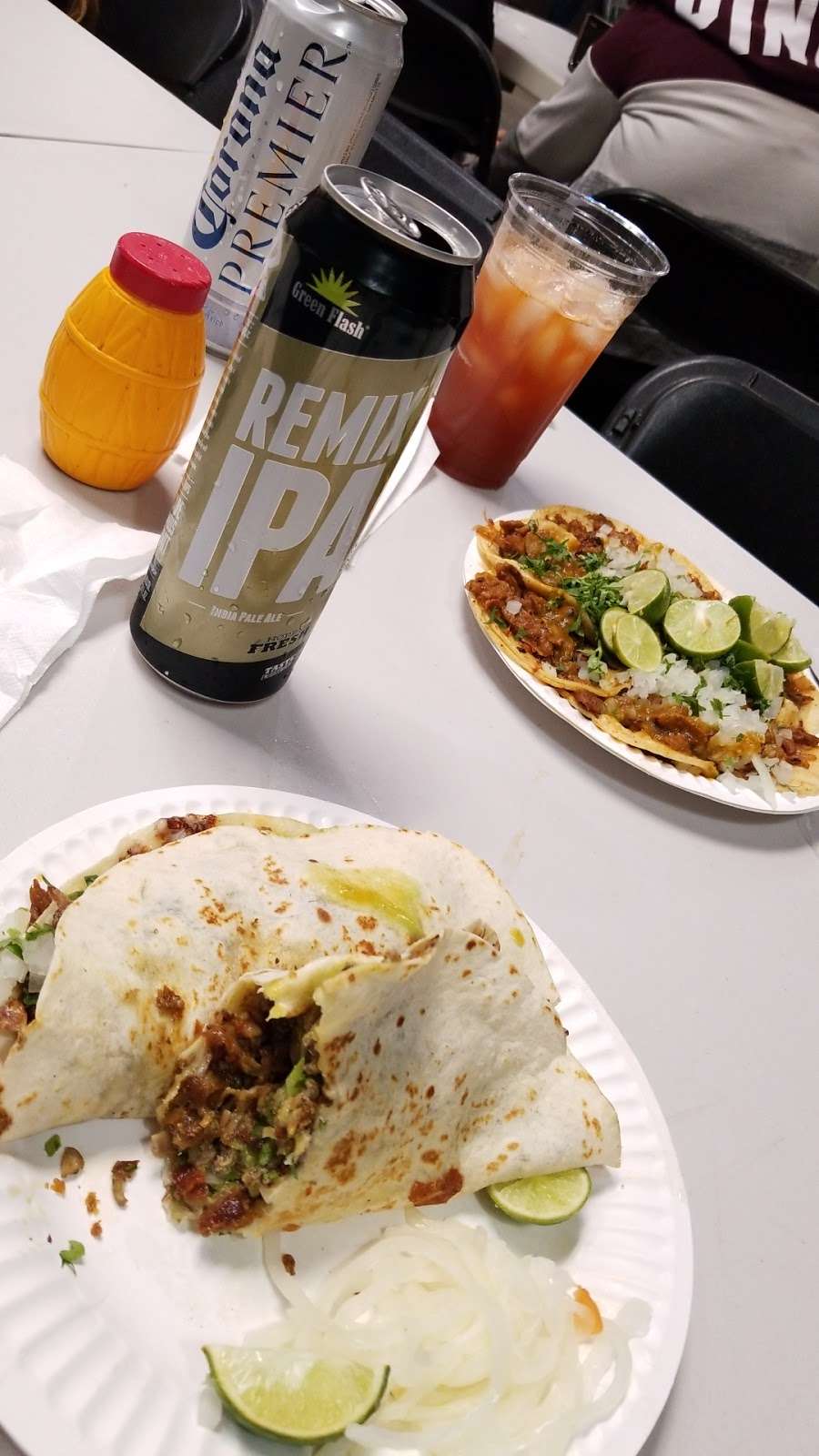 Tacos El Pecas | 11138 Kadota Ave, Pomona, CA 91766, USA | Phone: (323) 289-3974