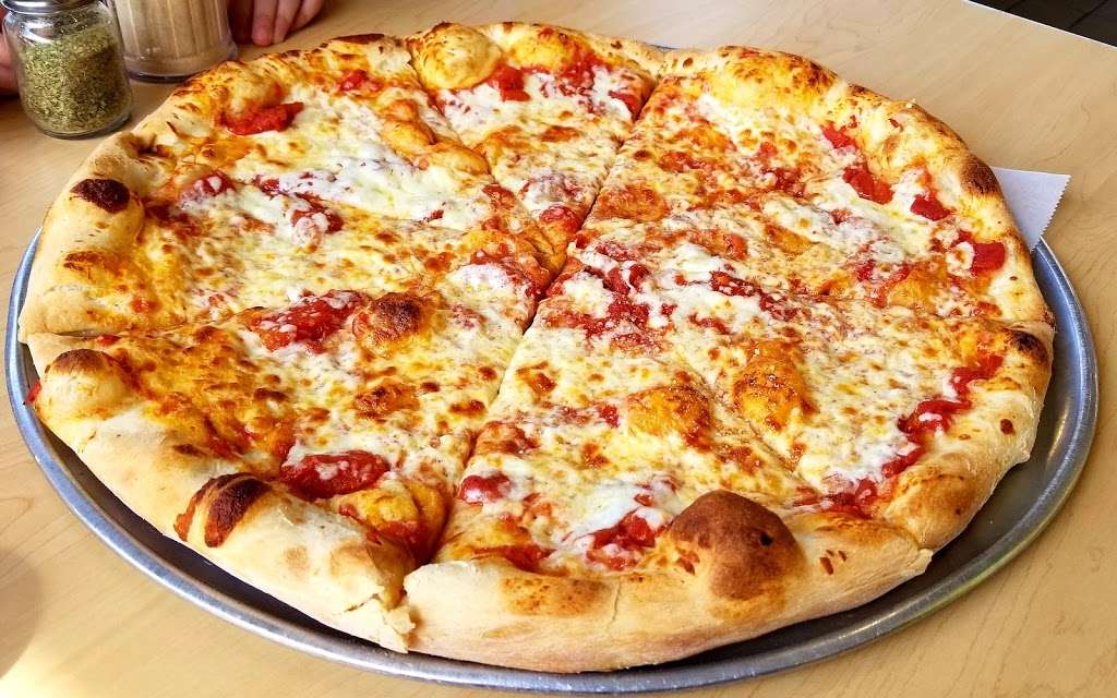 Sals Pizza | 490 Main St, North Andover, MA 01845, USA | Phone: (978) 689-7374